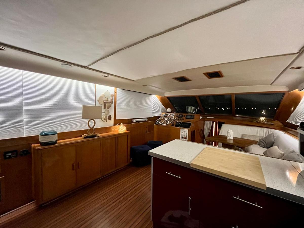Navi Yacht A Sete, 2 A 8 Couchages, Privatif Sète Exterior foto