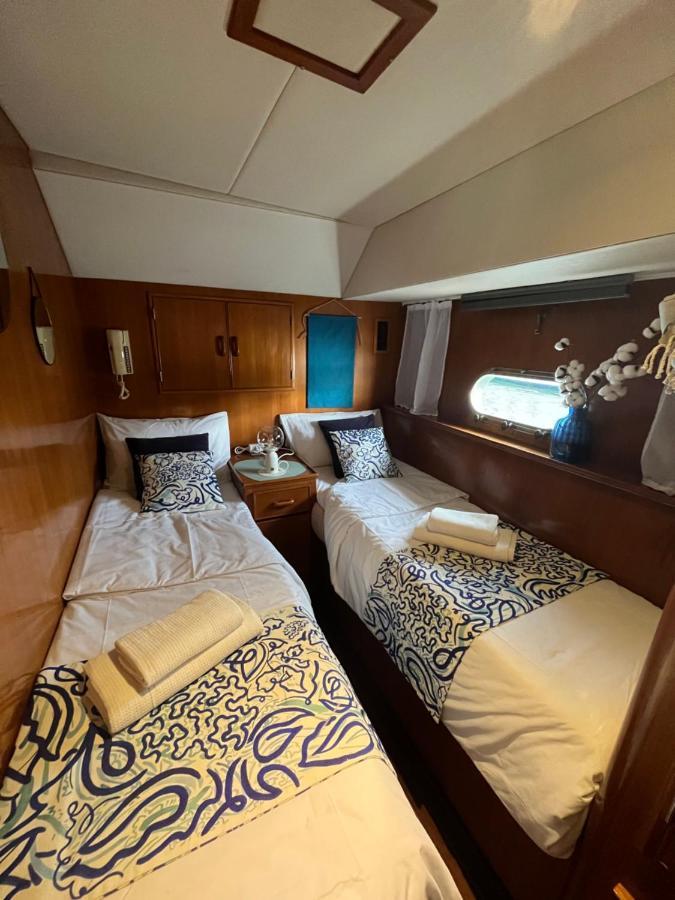 Navi Yacht A Sete, 2 A 8 Couchages, Privatif Sète Exterior foto