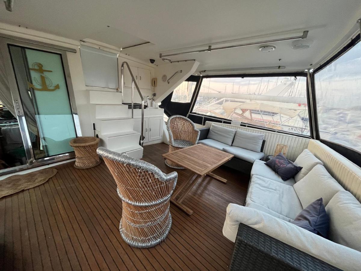 Navi Yacht A Sete, 2 A 8 Couchages, Privatif Sète Exterior foto