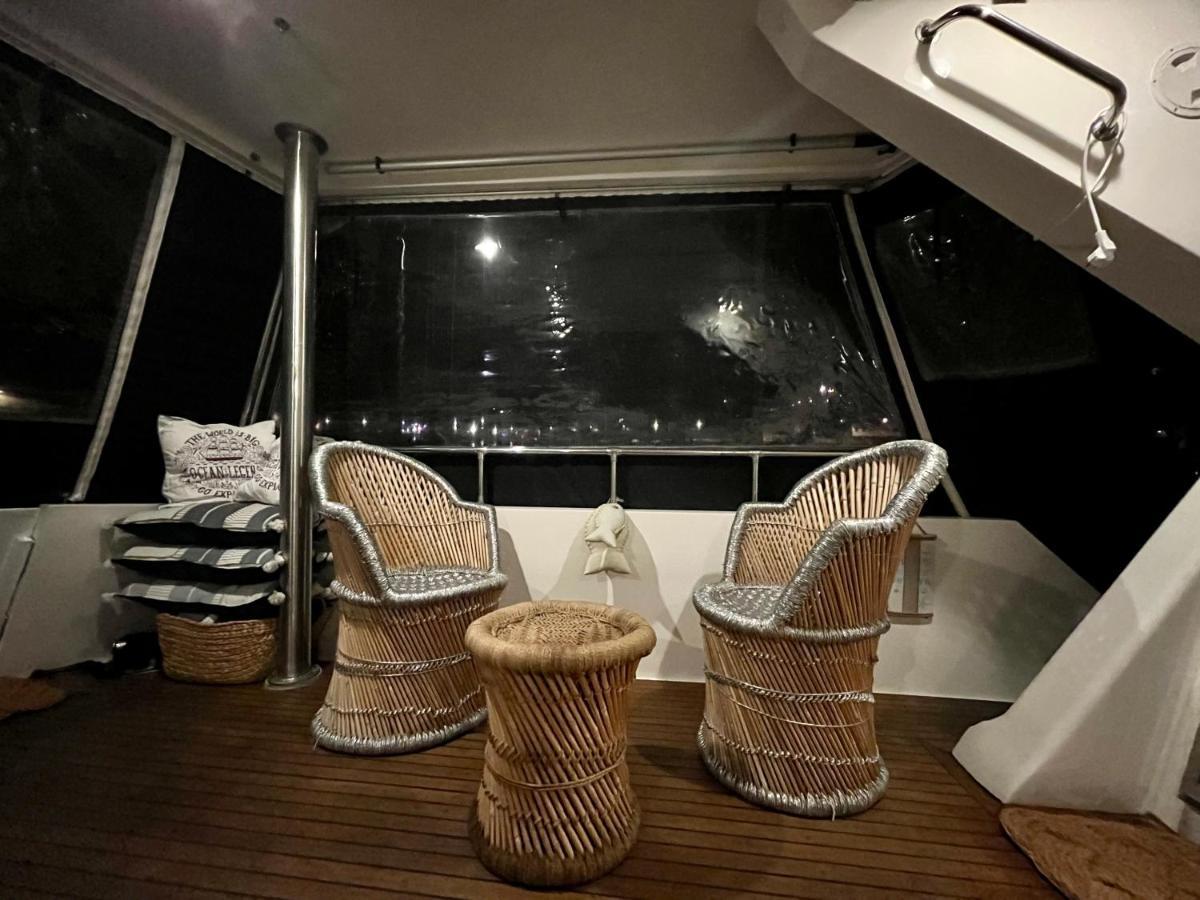 Navi Yacht A Sete, 2 A 8 Couchages, Privatif Sète Exterior foto